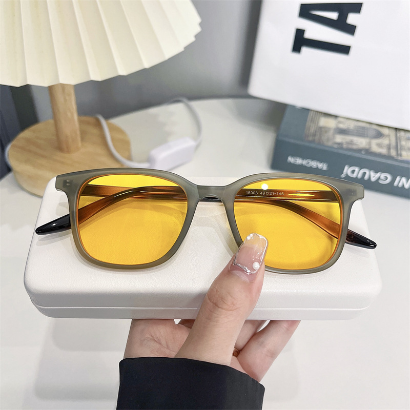 Luxurious Rectangle Sunglasses - Vintage Fashion Brands 리뷰 및 가격