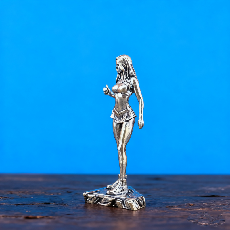 Solid Brass Fashion Model Stat - Vintage Fashion Model 리뷰 및 가격