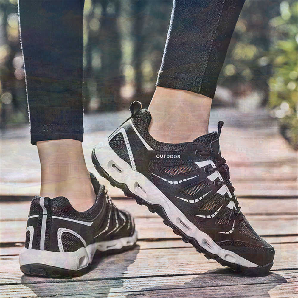 Sumer Round Tip Silver Sneaker - Vintage Fashion Ideas 리뷰 및 가격