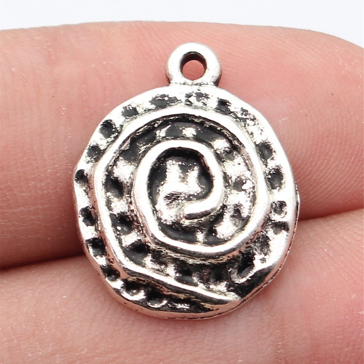 WYSIWYG 10pcs 22x17mm 2 Colors - Vintage Fashion Theme 리뷰 및 가격