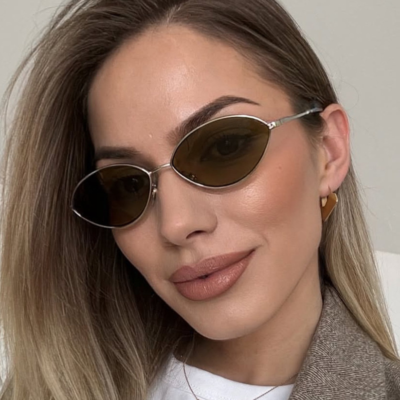 Retro Cat eye Woman Sunglasses - Vintage Fashion Brands 리뷰 및 가격